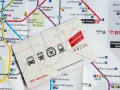 Carte transport Madrid étudiant sur un plan du métro. Idéale pour explorer la ville.