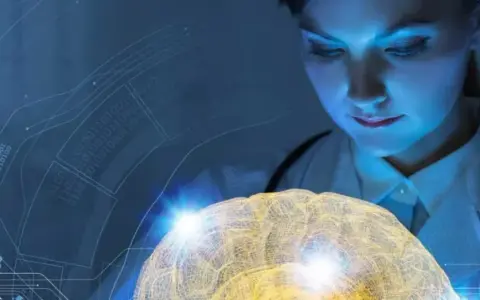 Étudiante en 1ère année médecine à distance, elle analyse un cerveau numérique.