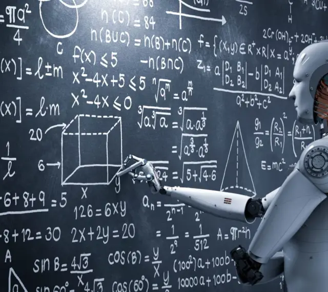 Un robot enseigne le master intelligence artificielle à distance, pointant des équations complexes sur un tableau noir.